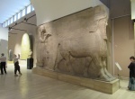 Figura de la época asiria
