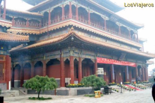 Yonghe Lamasery or Harmony and Peace Palace Lamasery - Beijing - China
Templo de los Lamas -Beijing- China
