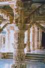 Ir a Foto: Templo jainista Vimal Vasahi en Delwara - Rajastan - India 
Go to Photo: Vimal Vasahi Jain Temple - Mount Abu - Rajasthan - India