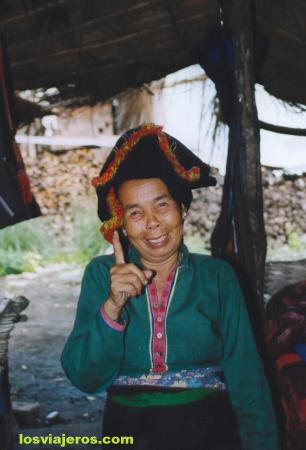 Thai Lu woman - Laos
Mujer de la tribu Thai Lu. - Laos
