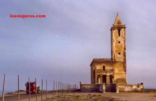 Church in the salt lakes of Gata Cape - Spain
Iglesia junto a las Salinas del Cabo de Gata - España - Espaa