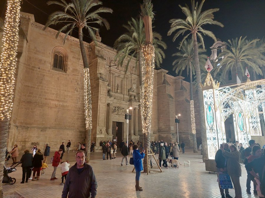 Catedral de la Encarnación de Almería, Navidad en Almería: Nochevieja, Reyes 0