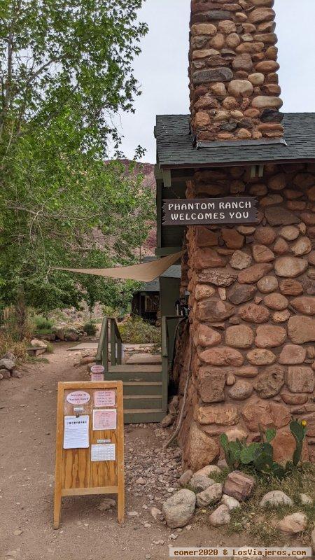 La cantina de Phantom Ranch, donde podemos echar un cafe, comprar snacks y descansar., Gran Cañón del Colorado NP: Qué ver, itinerario, excursiones 0