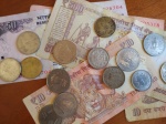 Sacar dinero en un ATM (cajero automático) en India