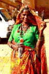 Norte de la India / 1 mes / mujer sola / una palabra: INTENSO