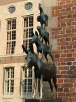Los musicos de Bremen (Bremen)
Bremen, Estatua, Dicen, musicos, dedicada, famosos, tocar, patas, burro, trae, suerte, encuentran, pulidas, resto