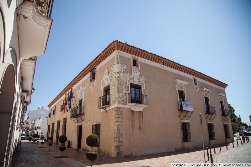 Oficina de Turismo de Almendralejo: Visita - Badajoz - Foro Extremadura