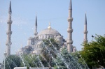 Fuente y Mezquita Azul de Estambul