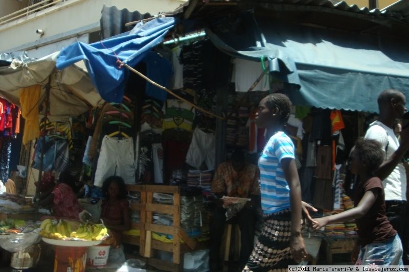 Viajar a  Senegal: RYANAIR - Senegal - Dakar - Mercado (RYANAIR)