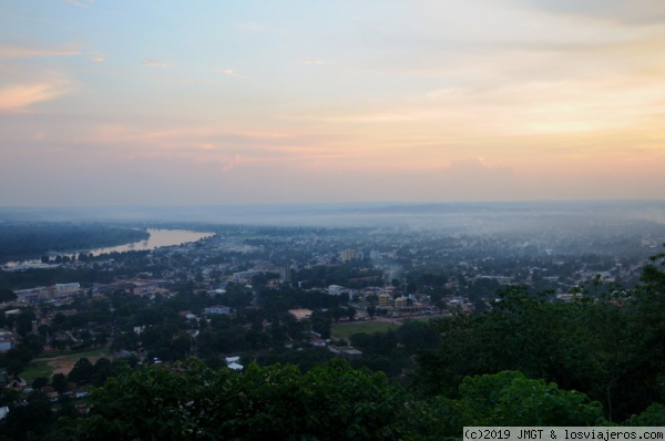 Bangui
Vista general de Bangui, Capital rde la REp.Centroafricana
