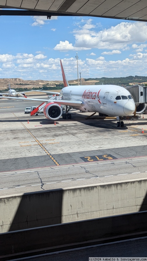 Descubriendo Colombia en familia 2024 - Blogs de Colombia - DIA 1: Llegada a MEDELLÍN. (1)