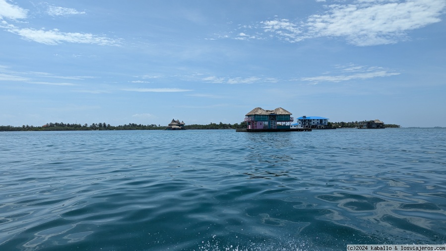 DIA 14: ISLA MUCURA (Tour Snorkel y Tour Plancton Bioluminiscente) - Descubriendo Colombia en familia 2024 (1)