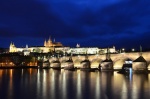 Castillo de Praga al anochecer