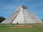 Día 7: Excursión a Chichén Itzá - Cenote Ik kil - Ek Balam - Valladolid