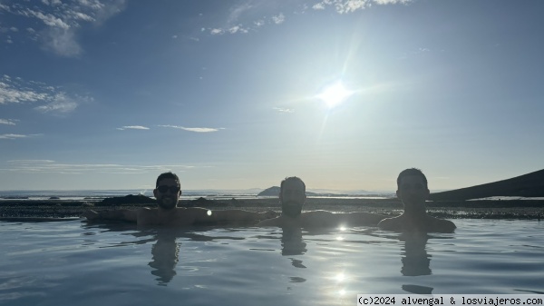 1 de mayo. Stuðlagil, Detifoss y Mývatn Nature Baths. - Islandia - tiempos, dinero y distancias de la ring road (4)
