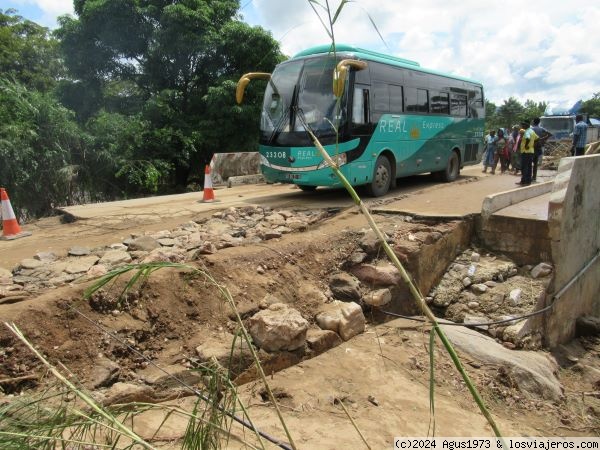 Foro de Coche: Puente destrozado