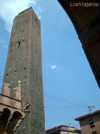 Asinelli Tower - Bologna - Italy
Torre degli Asinelli - Bologna - Italia